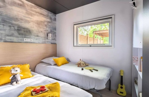 Loches House | Camping Romanée La Citadelle* - EXCLUSIVE mobile home - 2 bedrooms - 2 bathrooms for 4 people