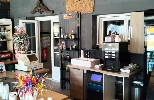 Paluds de Noves Ski Chalet | Camping Verbela Village * - 3-room chalet for 4 people with air conditioning