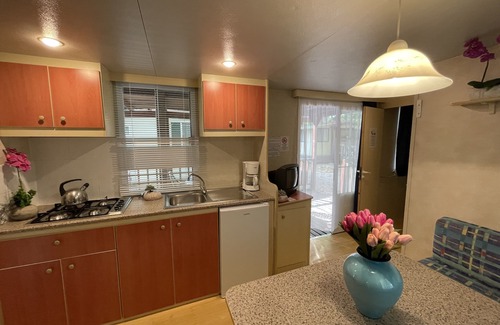Tuoro sul Trasimeno RV Rental | Camping Village Punta Navaccia