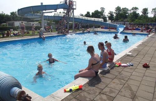 Baarland Apartment | Campingplatz Scheldeoord Zeeland neben einem Sandstrand