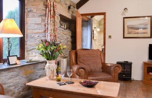 Treveighan House | Campion Cottage