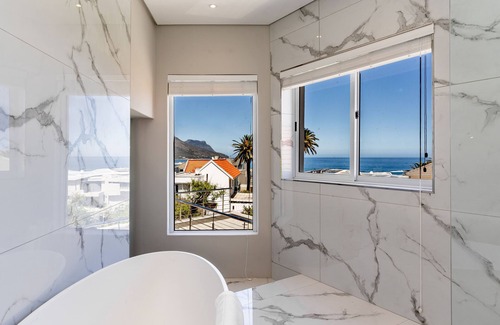 Camps Bay Hotel | Camps Bay Retreat