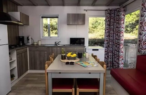 Saint-Hilaire-de-Riez Ski Chalet | Campsite Domaine des Salins * - Chalet Bois 33m2/3 bedrooms + covered terrace 6 people