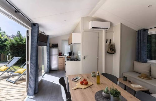Loches House | Campsite La Citadelle* - PREMIUM mobile home - 2 bedrooms for 4 people