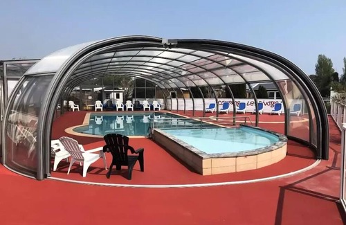 Quettehou House | Campsite Le Rivage* - Mobile Home 3-room cabin for 4 people Without sanitary facilities