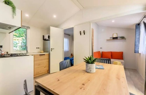 Bois-de-Cene House | Campsite maeva Escapades Le Bois Joli * - Mobile Home Privilege 3 Rooms 4 People + TV