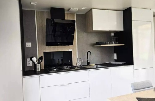 Caro House | Campsite maeva Respire Domaine de Kervallon * - Mobil-Home Elegance 3 Rooms 4 People Air-conditioned + TV