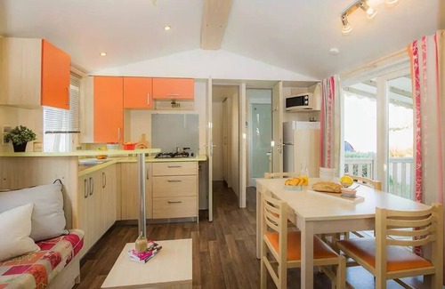 Sari-Solenzara House | Campsite Sole Di Sari* - Mobil Home Comfort 4 Rooms 6 People