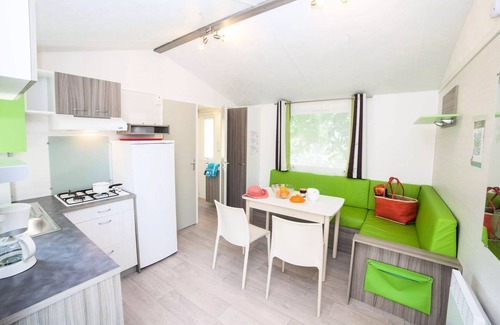 Saint-Julien-des-Landes House | Campsite Village de la Guyonnière * - 4-room cottage for 6 people