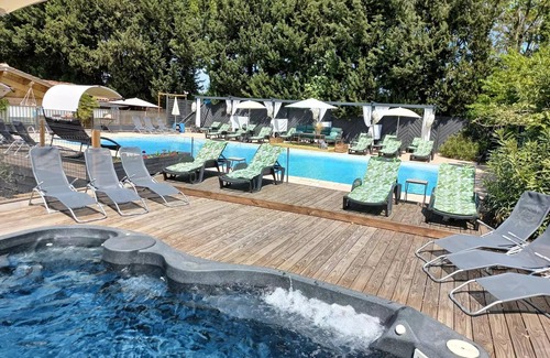 Paluds de Noves Ski Chalet | Campsite Verbela village * - Chalet 24m2 - 1 bedroom 2 people