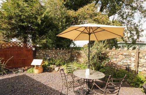 Brynsiencyn Cottage | Camwy