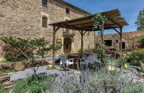 Serra de Daro House | Can Casadellà