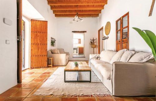 Sant Rafael de Sa Creu Villa | CAN FERRER Authentic payesa house