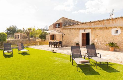 Llubi House | Can Guapo