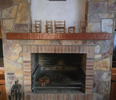 Cabrils Ski Chalet | Can Marisu