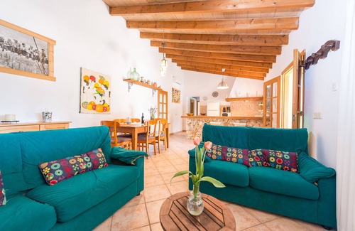 Majorca Villa | CAN RAFALINO - Villa with private pool in Inca. Free WiFi