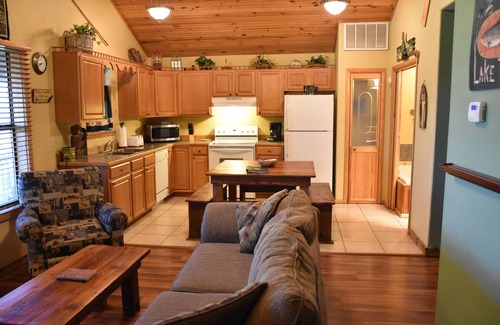 Eureka Springs Cabin | Can U Canoe Cabins Catch of the Day