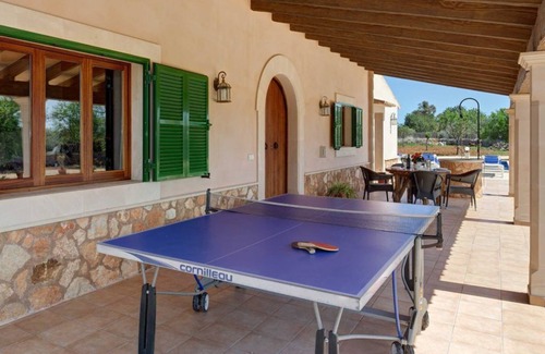 Portopetro Ski Chalet | Can Xurí villa with pool