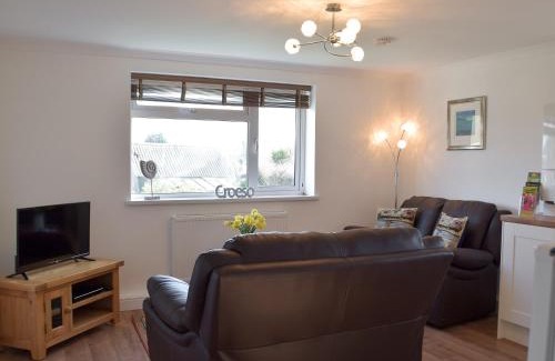 Earby House | Can-Y-Mor - Uk13379