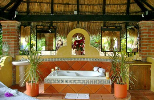 Flamingo Resort | Canadian Resort Vallarta
