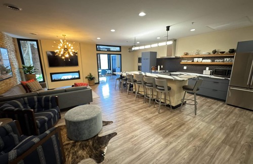 Downtown - Waterfront Condo | Canal Park/Downtown Duluth Luxury Condo. 4 bedroom, 2.5 bath