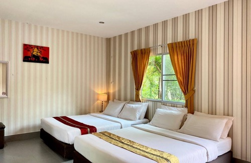Sa Khu Hotel | Canal Resort
