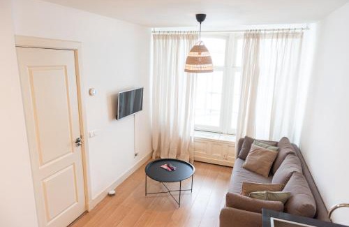 Jordaan Bed & Breakfast | Canal View Apartment