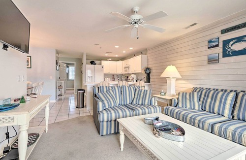 Heron Harbour Isle Condo | Canal Views & Community Pool: Ocean City Condo