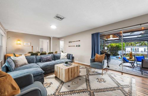 Fort Lauderdale House | Canal views featuring indoor pool