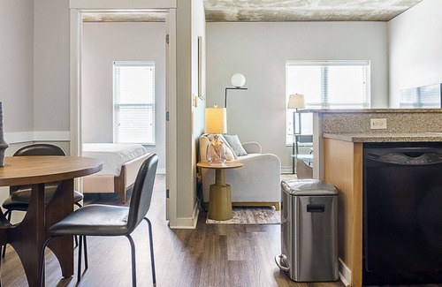Downtown Indianapolis Apartment | Canal Walk District Apartments by Landing