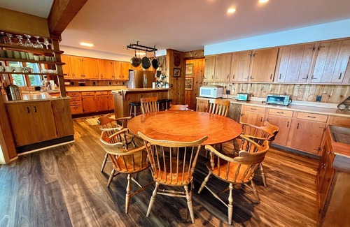 Naples House | Canandaigua Lake House on the Water