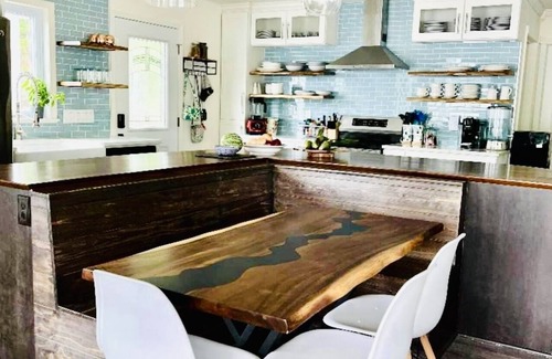 Middlesex Cottage | Canandaigua Lake Tranquility-Finger Lakes Fun!