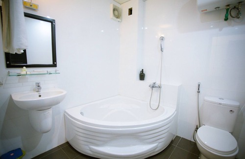 Hue City Centre Hotel | Canary Boutique Hotel