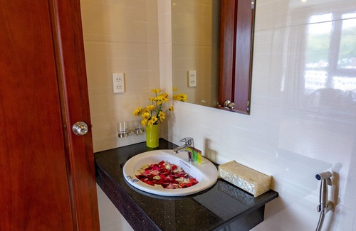 Nha Trang Hotel | Canary Nha Trang Hotel