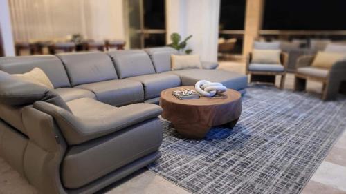 Playa Mujeres Apartment | Cancun Condo La Amada Luxury Frente Al Mar Caribe