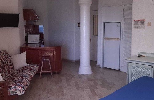 Zona Hotelera Hotel | Cancun Plaza Condo Hotel