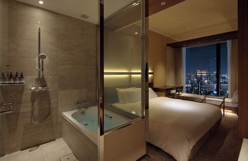 Shinchi Hotel | Candeo Hotels Osaka The Tower