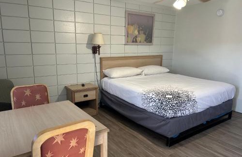 St. Petersburg - Clearwater Hotel | Candlelight Inn