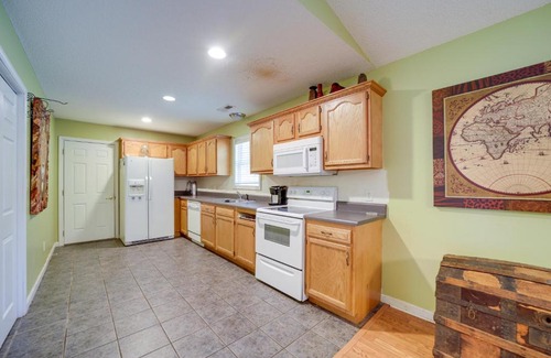 Candler House | Candler Home with Large Deck Hike, Bike and Unwind!