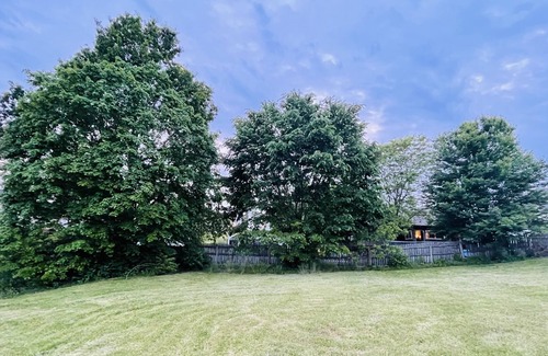 Spring Hill House | Candlewicke Vista Summer Retreat w/ POOL Pass - Pets Welcome!
