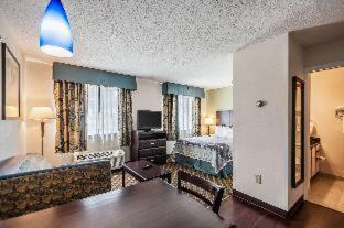 Frederick Hotel | Candlewood Suites Frederick by IHG
