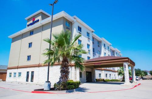 South Arlington Hotel | Candlewood Suites - Grand Prairie - Arlington by IHG