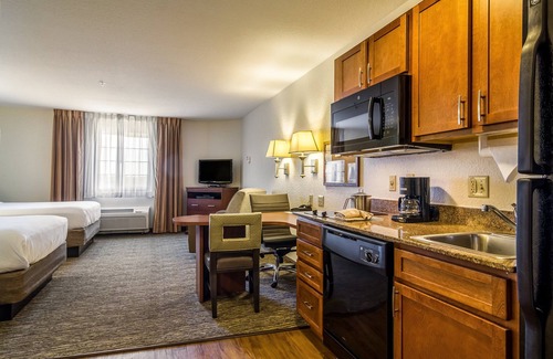 Arlington Hotel | Candlewood Suites Jacksonville East Merril Road by IHG