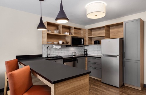 Layton Hotel | Candlewood Suites Layton - Salt Lake City by IHG