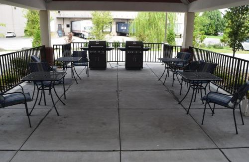 Metrocenter - North Rhodes Park Hotel | Candlewood Suites - Nashville Metro Center by IHG