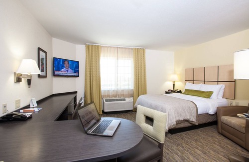 New Braunfels Hotel | Candlewood Suites New Braunfels by IHG