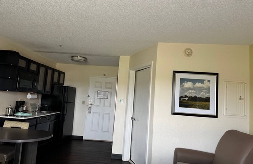 Olive Branch Hotel | Candlewood Suites Olive Branch by IHG