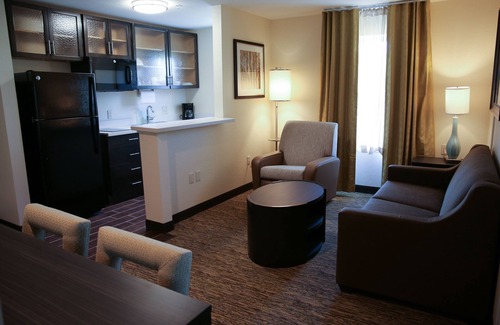 Scarborough Hotel | Candlewood Suites Portland - Scarborough by IHG