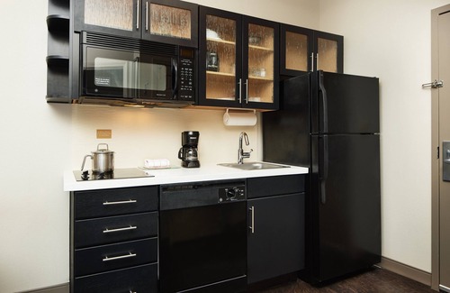 North Charleston Hotel | Candlewood Suites I-26 at Northwoods Mall by IHG
