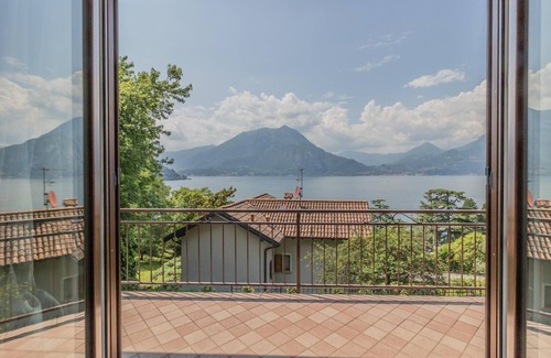Fiumelatte House | Candy House in Varenna